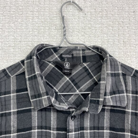 Y2K Volcom Black Modern Fit Plaid Flannel Button Up Shirt Men’s Size XL Skate - Picture 2 of 15